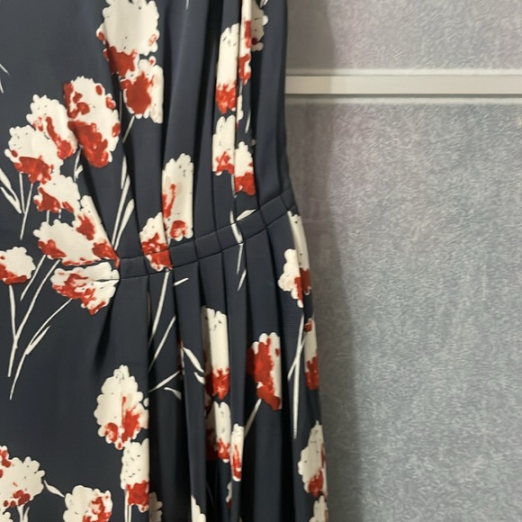 Tory Burch dress - Picture 4 of 7